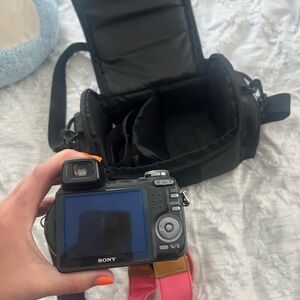 Sony Black Digital Camera with Advanced Features